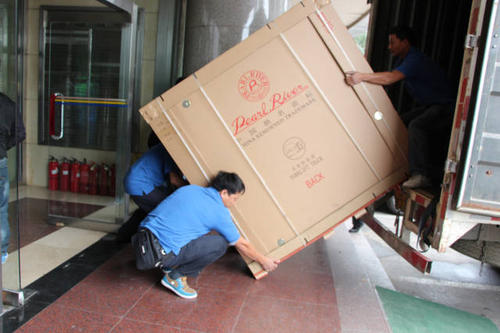 潍城钢琴贵重工艺品无忧运